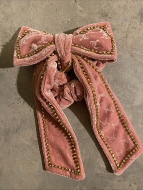 Juicy Couture Pink Velvet Bow Scrunchie
